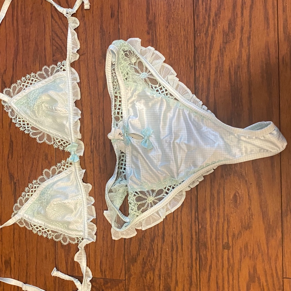 For love lemon intimate set
